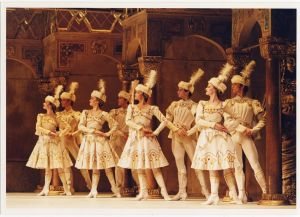 Balet v kině | Concerto / Enigma variace / Raymonda Act III